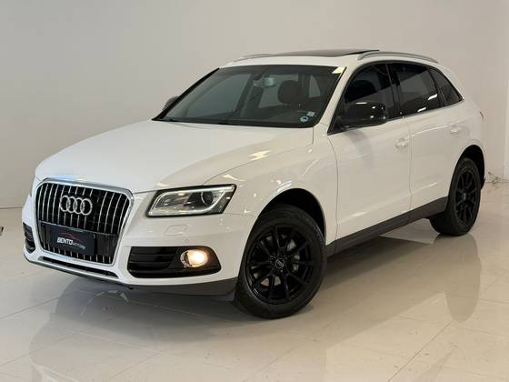 AUDI Q5 2.0 TFSI AMBIENTE 16V 225CV GASOLINA 4P AUTOMÁTICO
